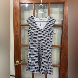 New York & Company Women’s Blue White Fit And Flare Dress Cap Sleeve V- Neck